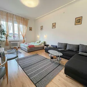 Appartamento Free Garage!!! Downtown Near The New York Coffee House, Budapest