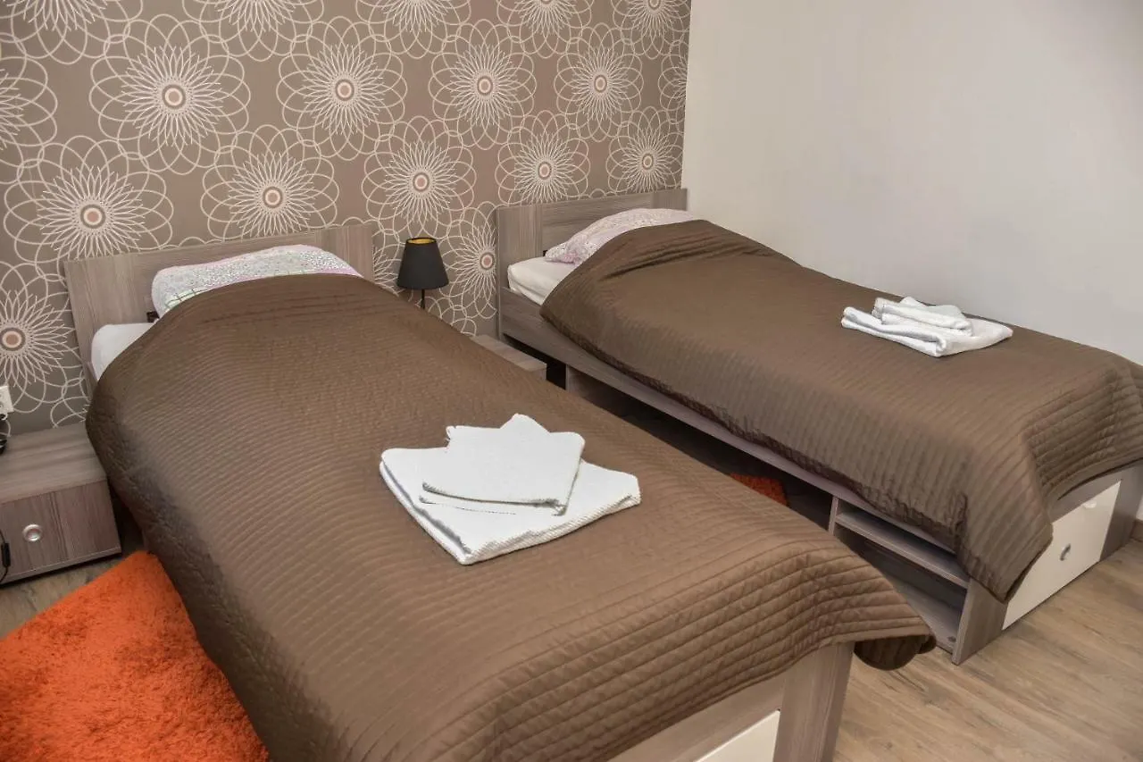 Diamond Astoria Apartments Budapest 0*,  Ungheria