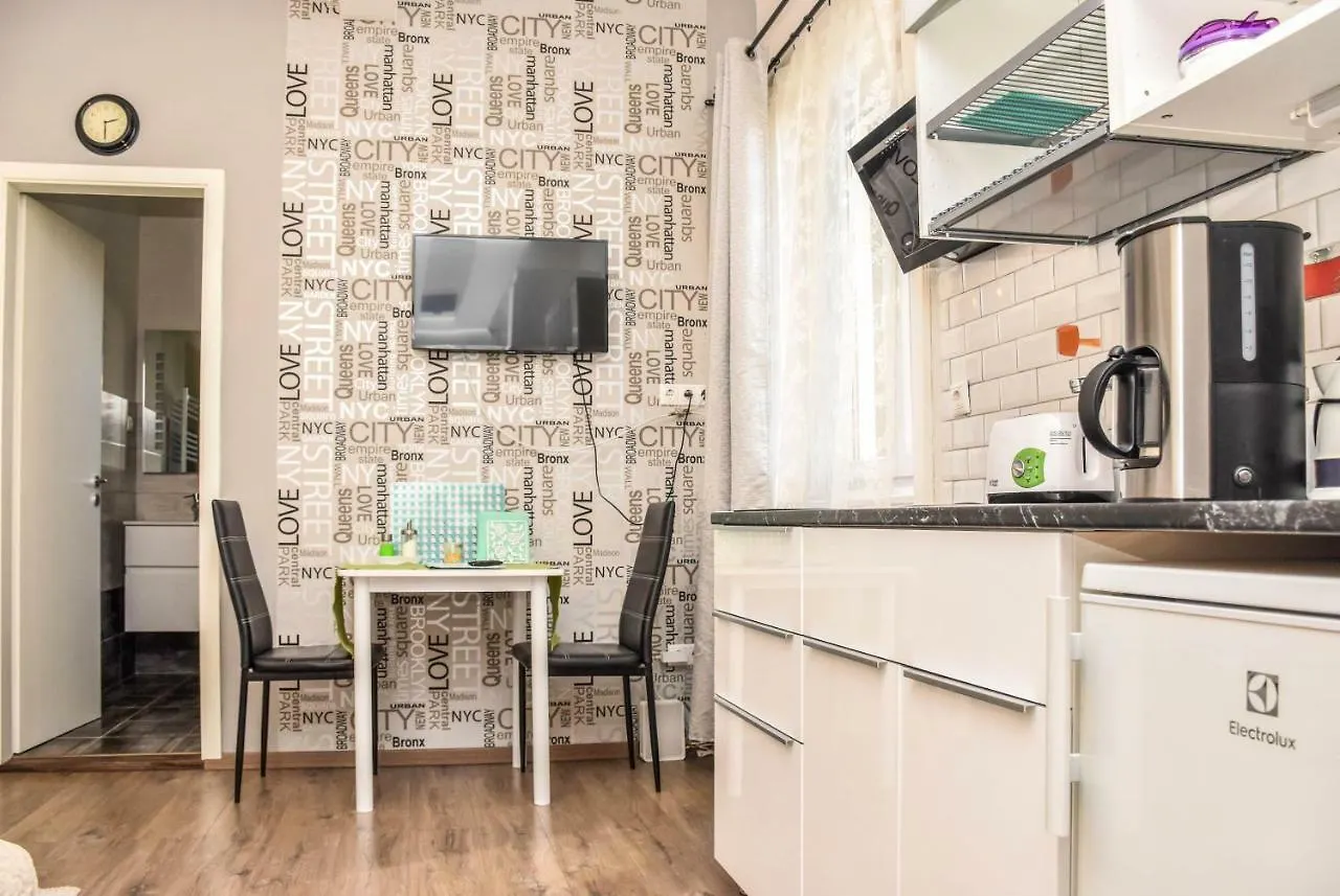 Diamond Astoria Apartments Budapeşte Macaristan